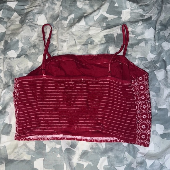 Red and white Crop top - Picture 2 of 2